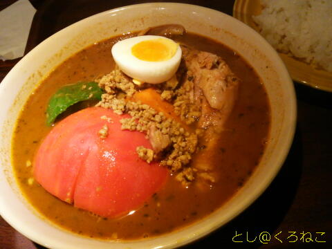 横浜BAY・らっきょ チキンとトマトのスープカレー 4辛