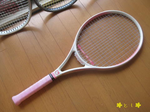 ハローキティ テニスラケット